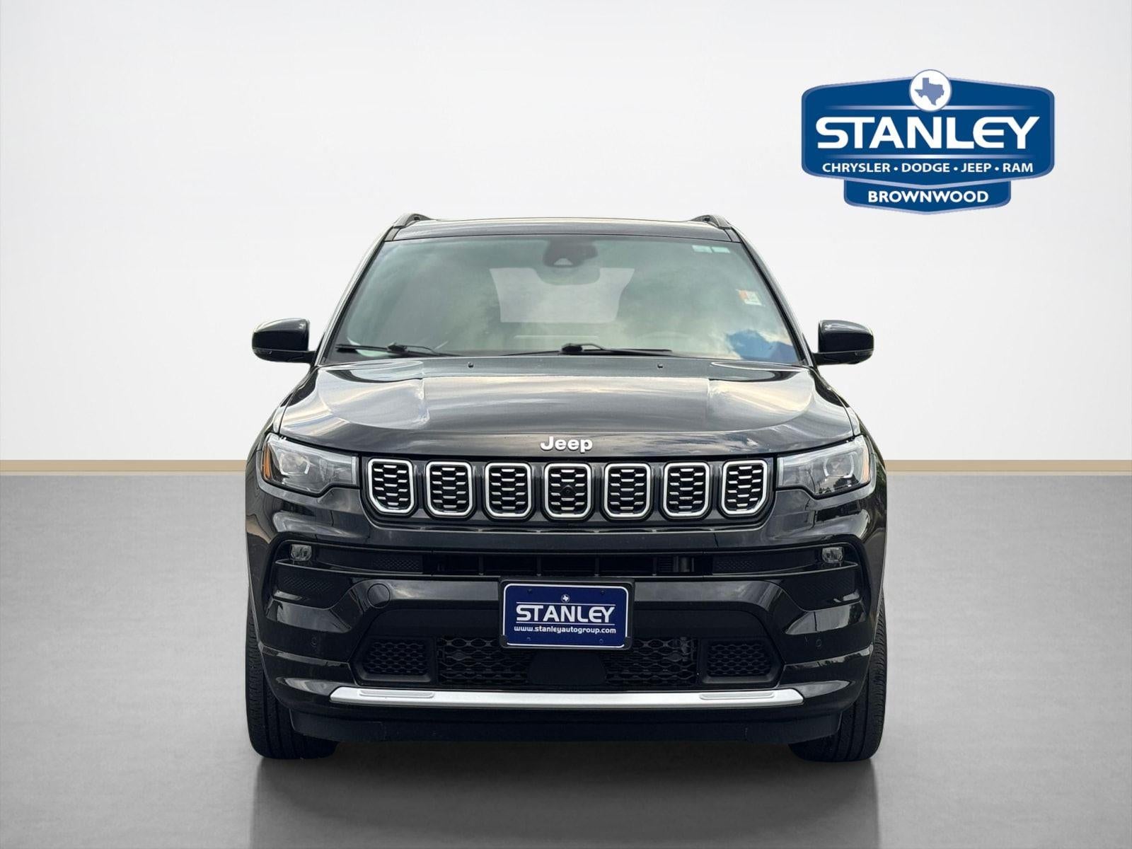 2024 Jeep Compass — side profile view