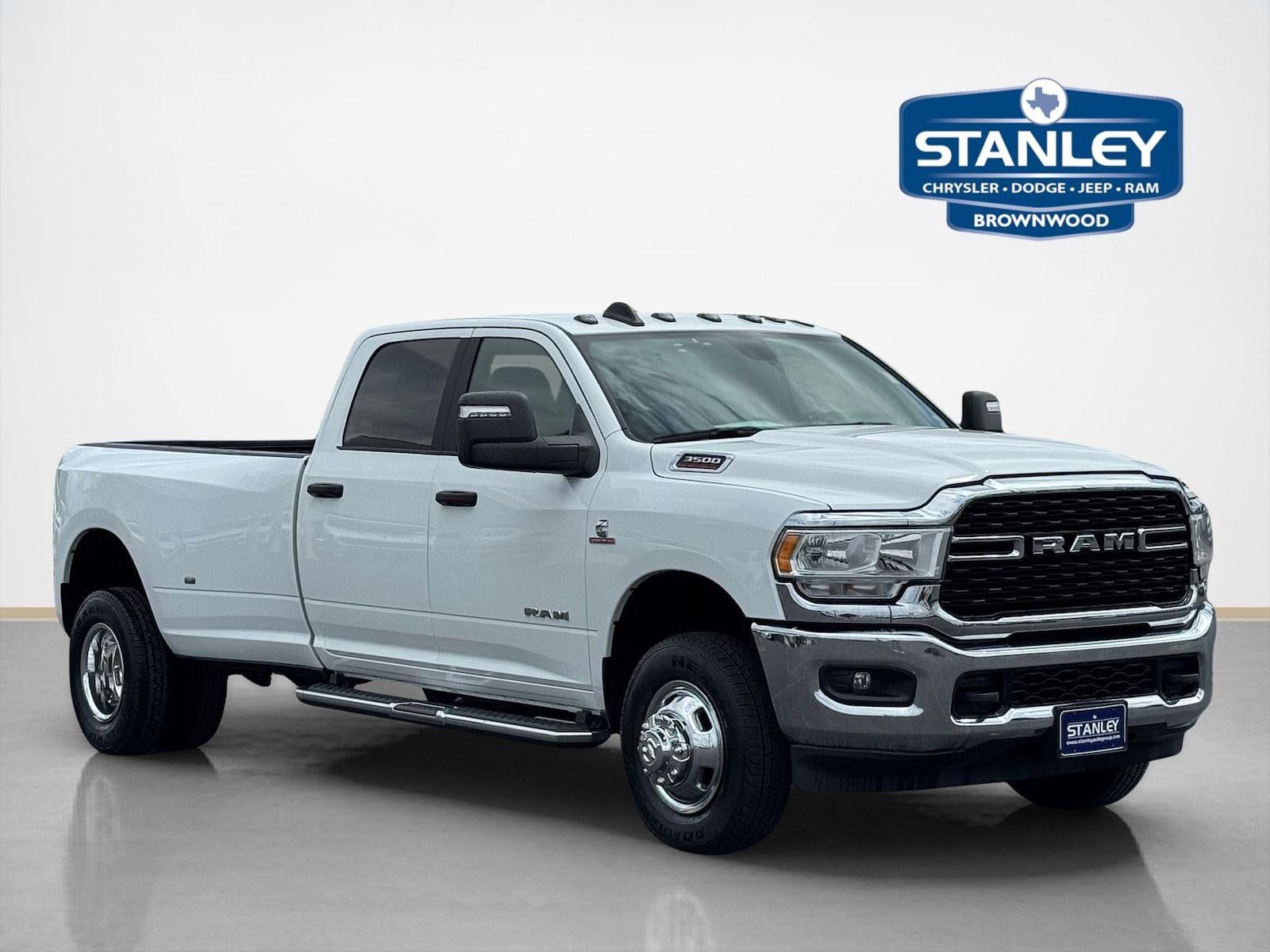 2024 RAM 3500 Big Horn in Bright White Clearcoat — front three-quarter view