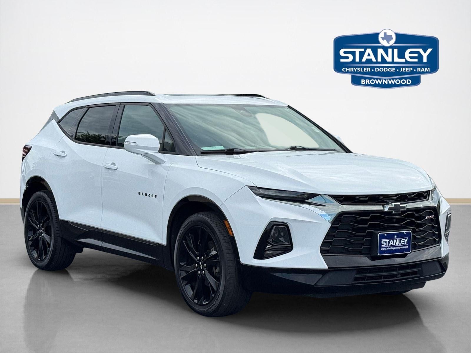 2019 Chevrolet Blazer RS in Summit White — front three-quarter view