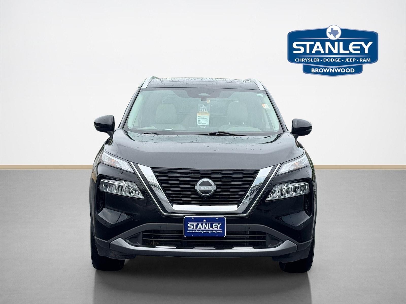 2023 Nissan Rogue — side profile view