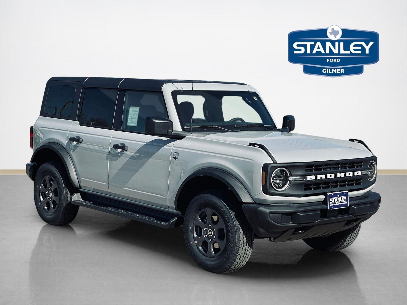 2026 Ford Bronco Big Bend in Avalanche Gray — front three-quarter view