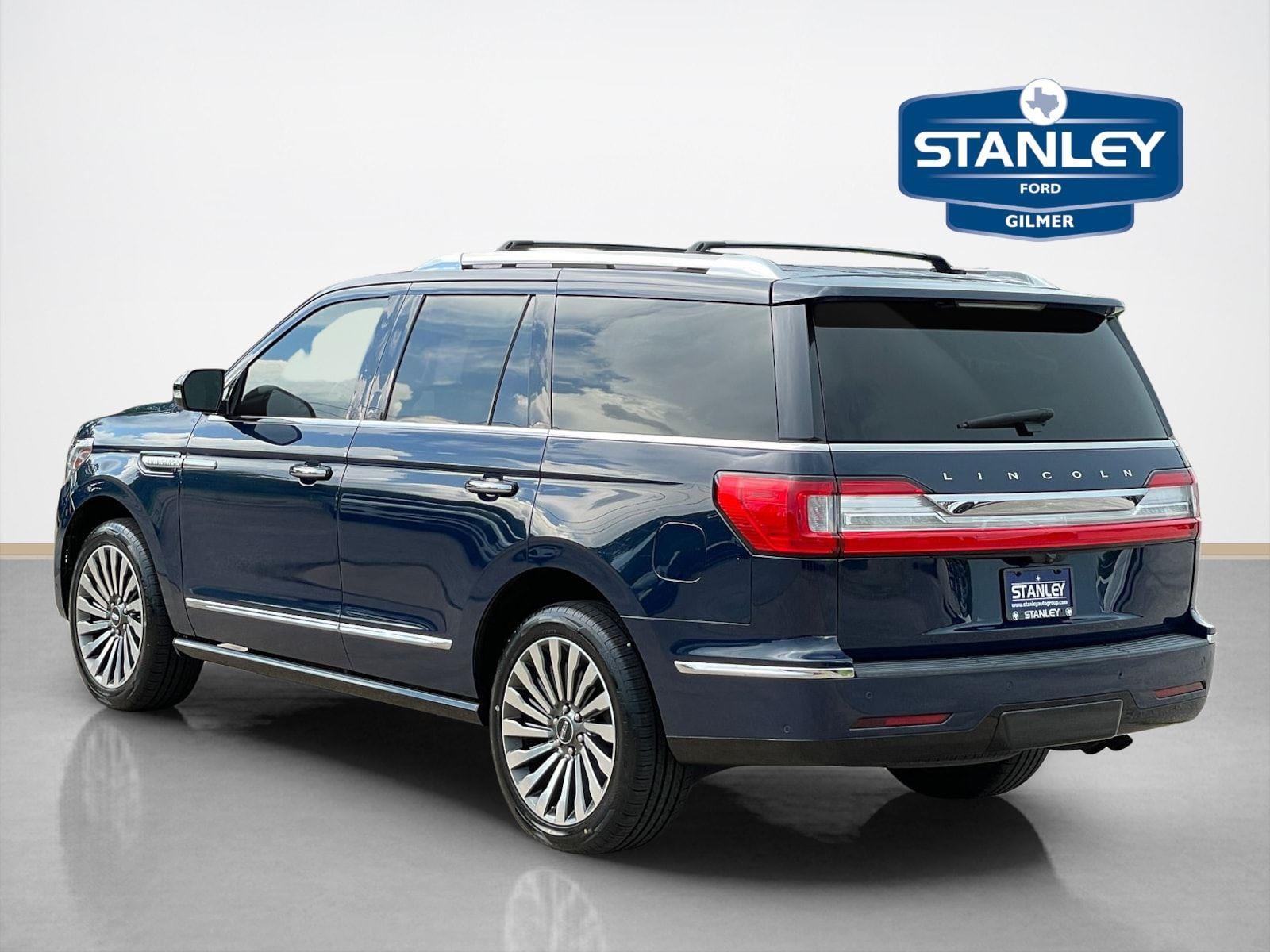 2019 Lincoln Navigator — detail view