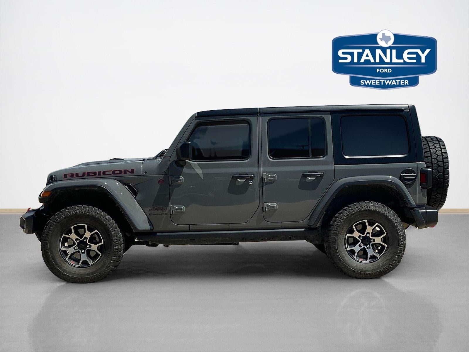 2023 Jeep Wrangler Rubicon in Sting-Gray Clearcoat — front three-quarter view