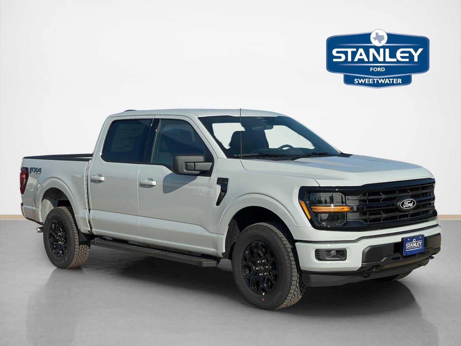 2026 Ford F-150 XLT in Avalanche — front three-quarter view