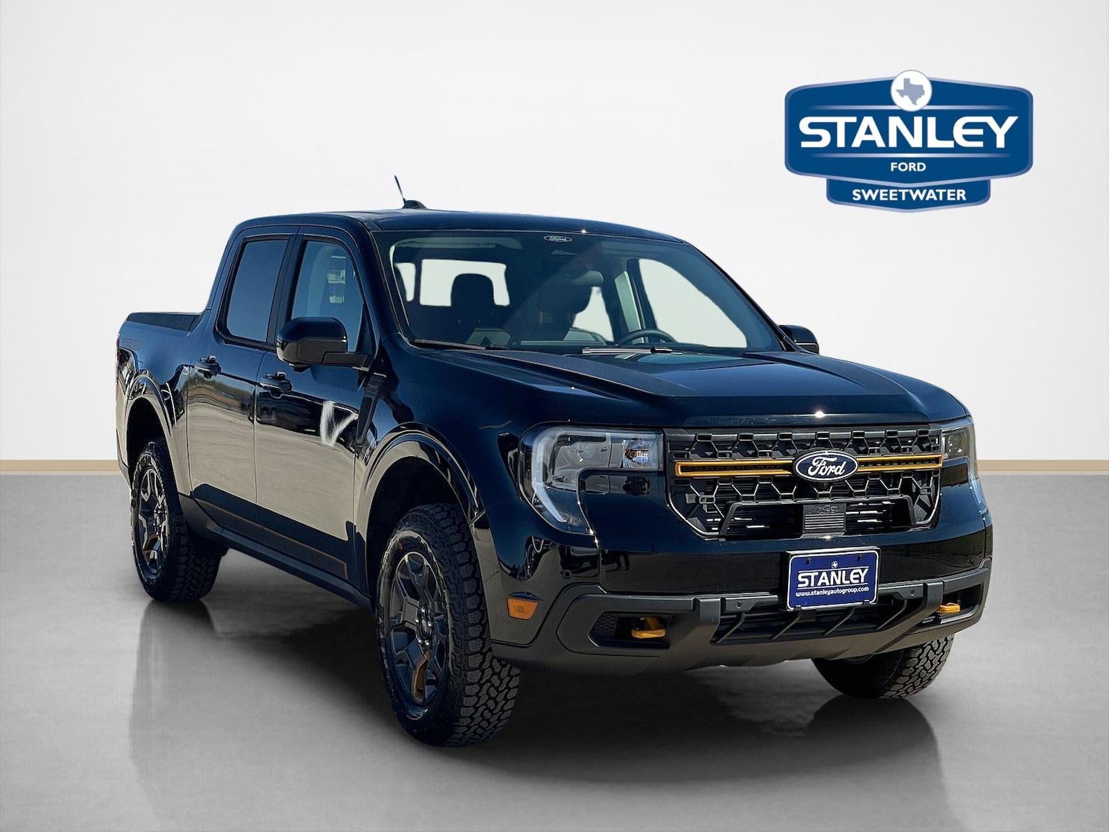 2026 Ford Maverick Tremor in Shadow Black — front three-quarter view