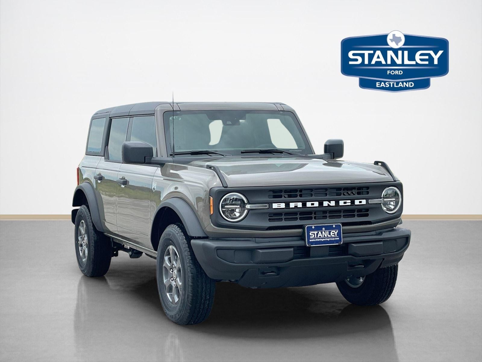 2026 Ford Bronco Big Bend in Marsh Gray — front three-quarter view