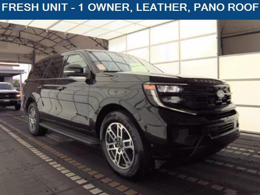 2025 Ford Expedition Max Active in Agate Black Metallic — front three-quarter view