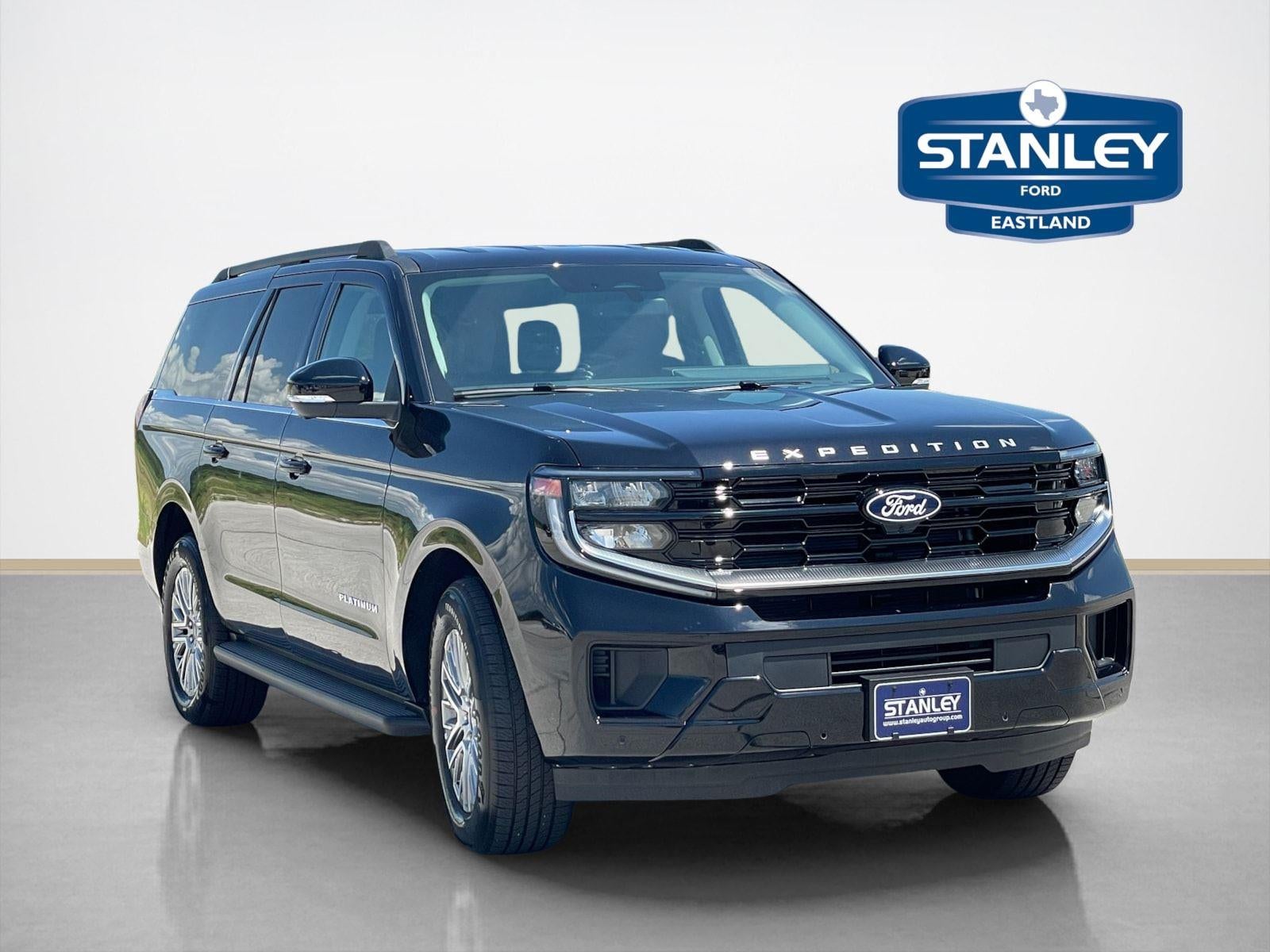 2027 Ford Expedition Max Platinum in Agate Black Metallic — front three-quarter view